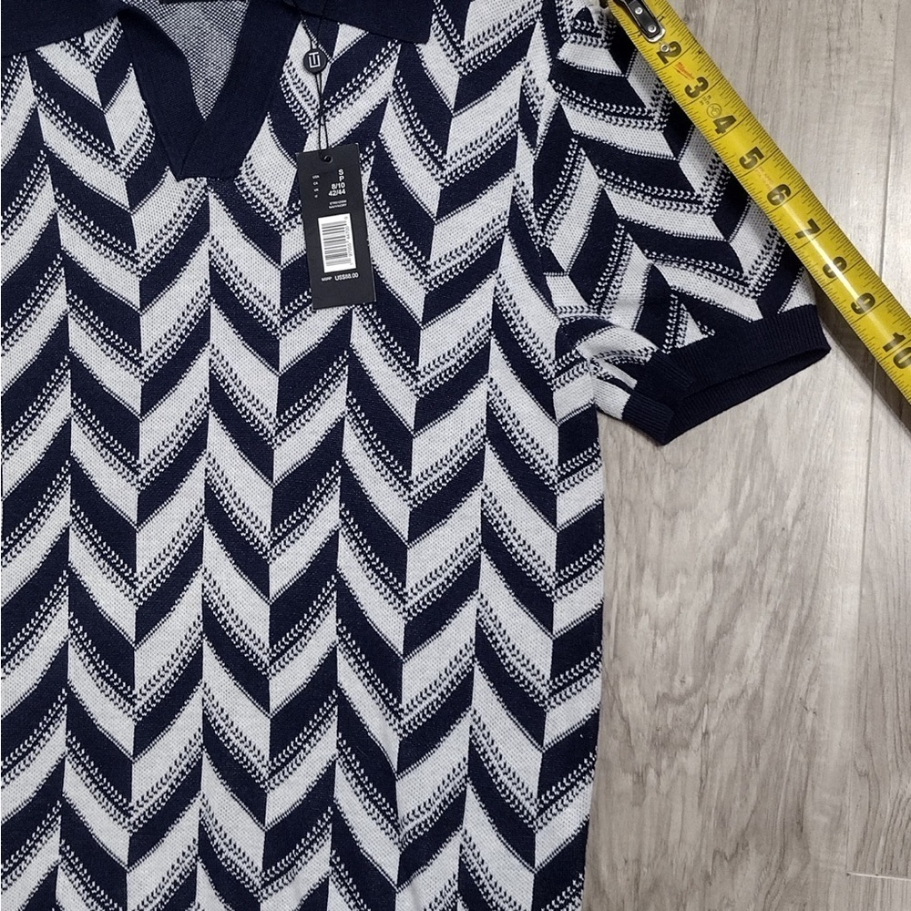 Ellie tahari Navy and White Chevron Men's size S brand new w tags - Picture 3 of 8